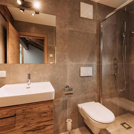 3 Sonnberg * ブラームベルク・アム・ヴィルトコーゲル